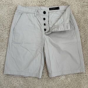 AllSaints Colbalt Chino Shorts Size 28 Light Grey 9"
Inseam - Casual